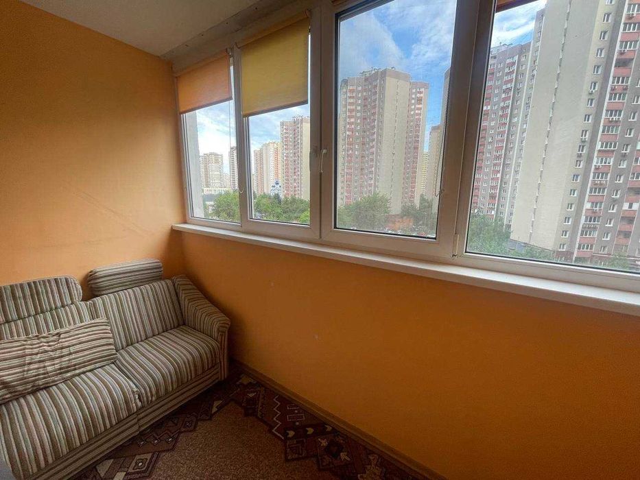 Продаж 3 кімн. квартири Урлівська вулиця, 38-А