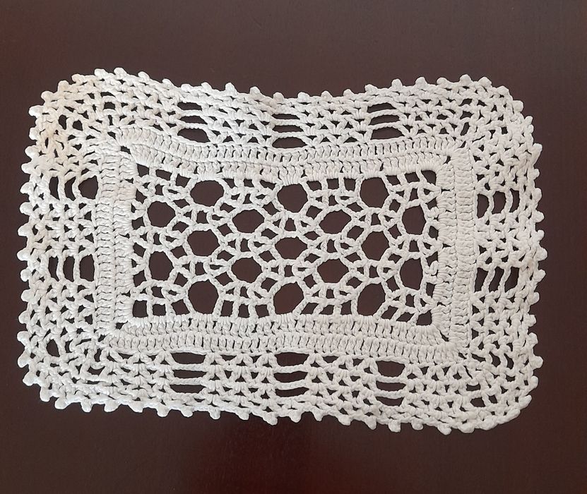 Conjunto de 4 naperons em crochê