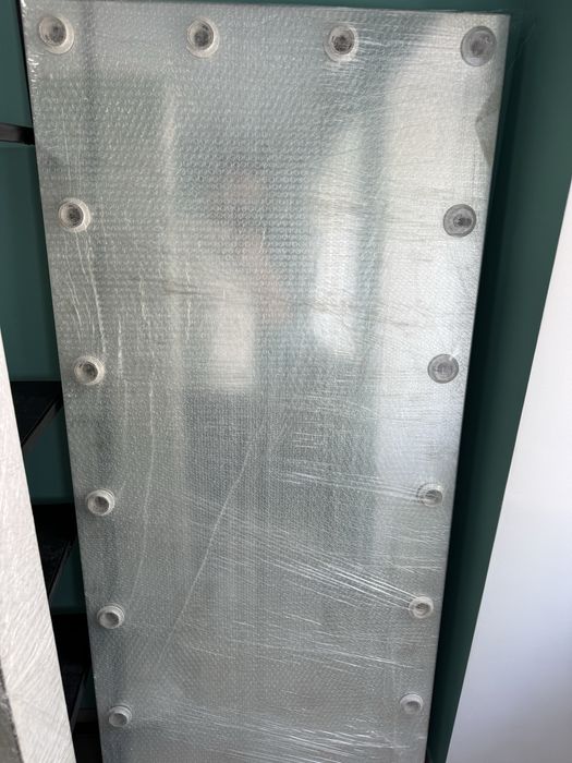 Продам обладнання для промислового  магазина