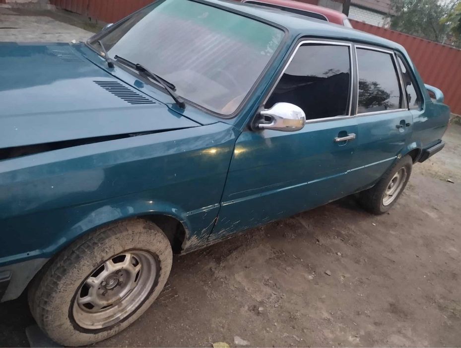 Продам       ауди 80.