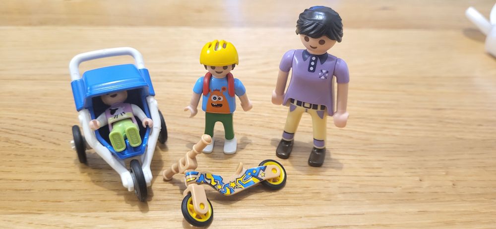 Rodzina playmobil