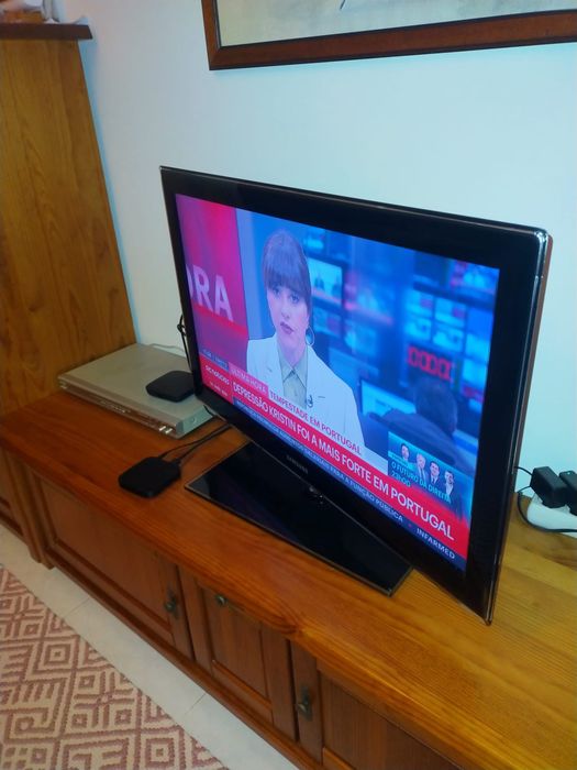 TV Samsung 32” Full HD – Modelo UE32C5100