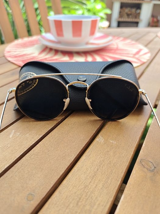 Oculos Ray Ban em bom estado