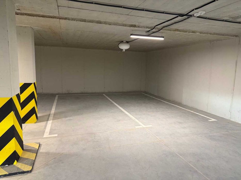Сдам в оренду паркомісце в підземному паркінгу