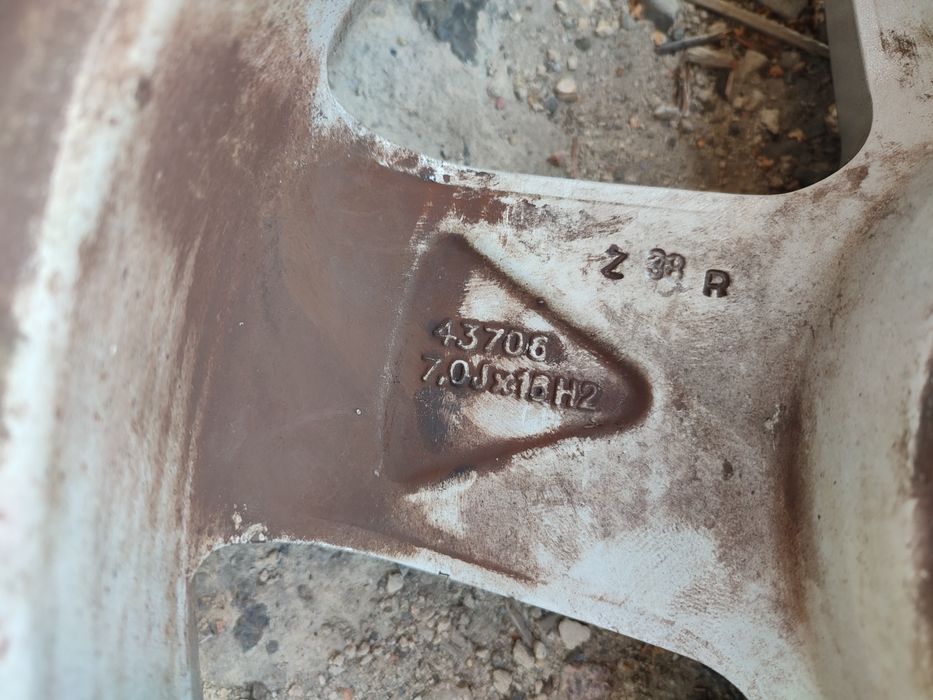 Диски R16 5 112 легкосплавні диски r16/5/112  діски р16 5×112 Пасат Б6 Б7 Гольф 5 6 7 Шкода Октавіа А5 Суперб Ауді А4  Ауді А6  титани Туран тігуан