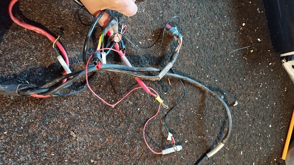 Pilot ,joystick  do wózka inwalidzkiego z wiązką kabli