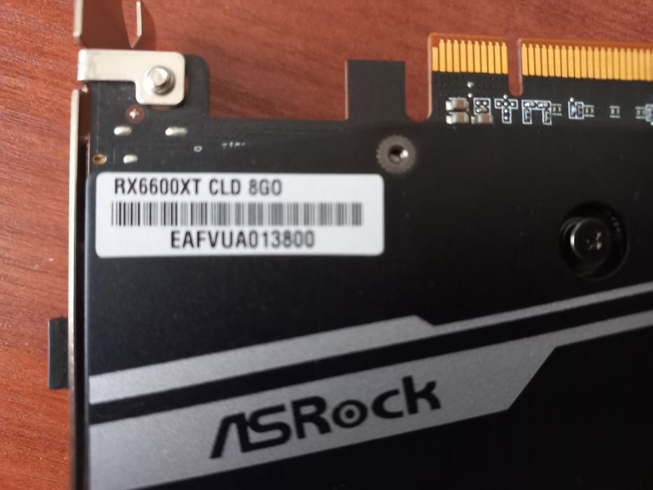 Продам відеокарту ASRock Radeon RX 6600 XT 8 GB