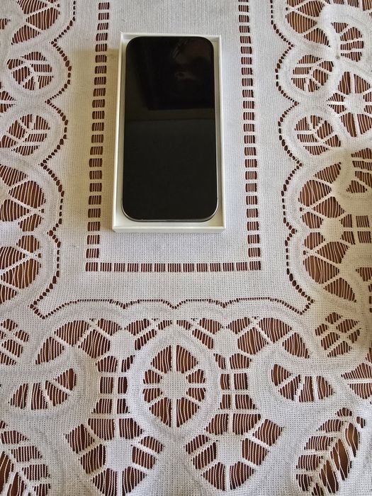 Iphone 16 Pro  Natural   Tytanium 256  Perfekcyjny