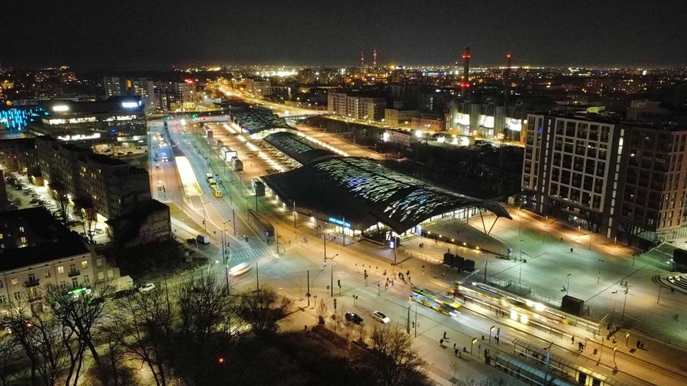 Usługi filmowania dronem