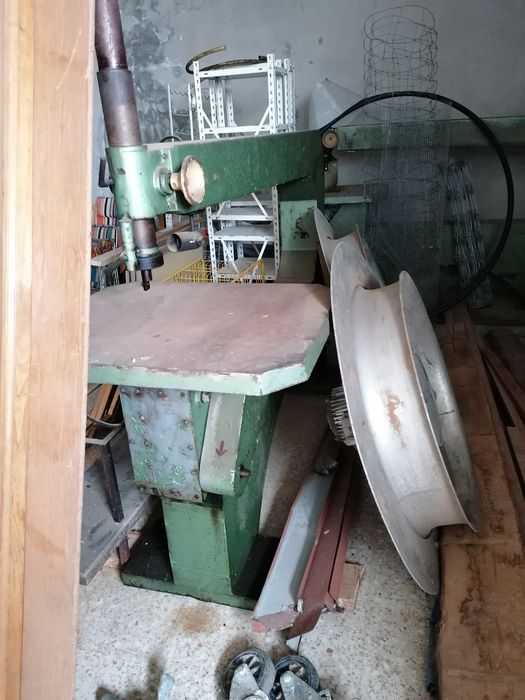 Tico-tico, serra de recortes para trabalhos de carpintaria marcenaria