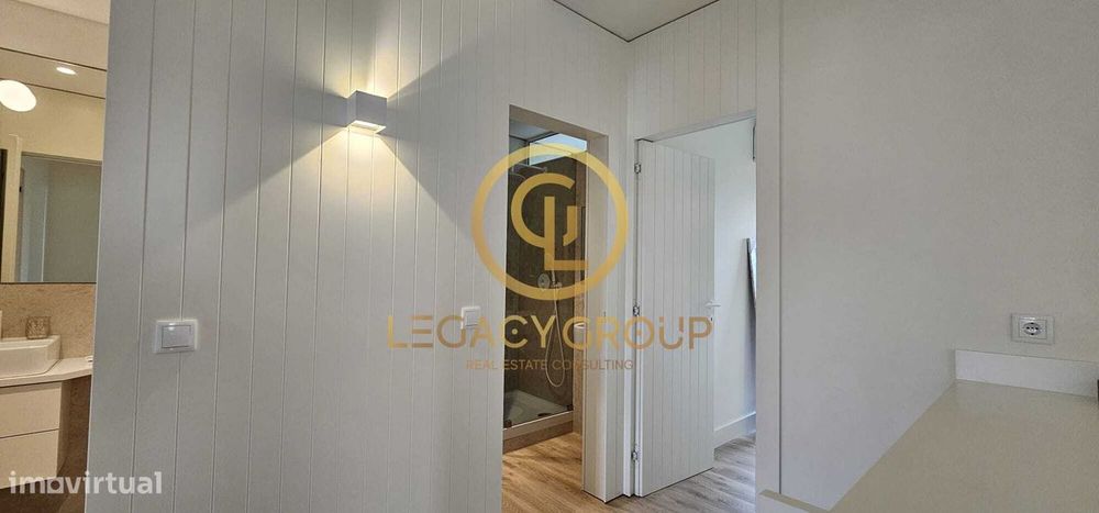 Apartamento Duplex T3 Renovado em Vilamoura