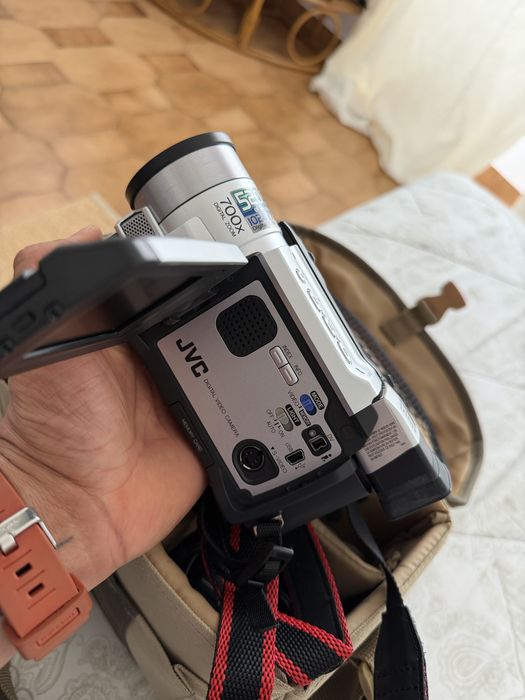 Camara digital video JVC