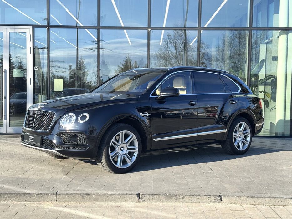 Bentley Bentayga V8 550KM, SalonPL, VAT23%, Serwis ASO, Naim, Panorama, Hak