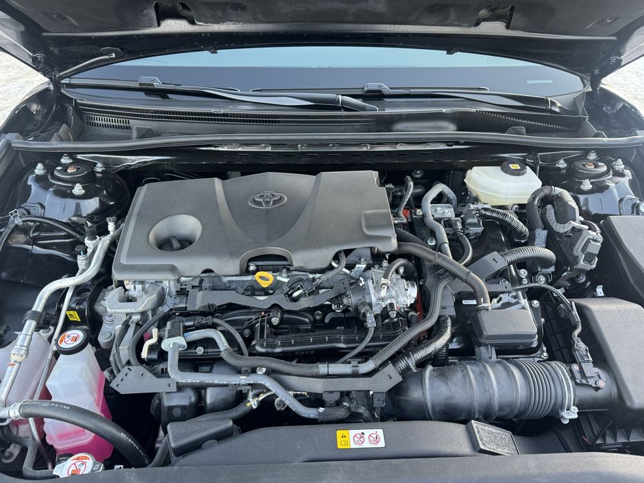 Toyota Camry 2025 2.5 Hibrid AWD New!