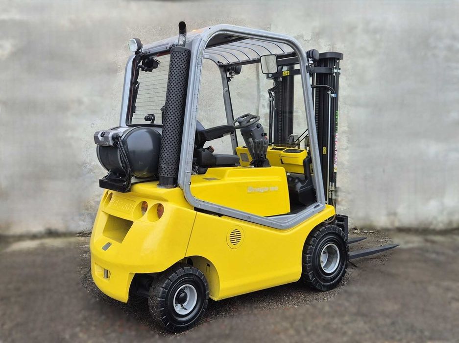 Wózek widłowy 1800kg  Toyota / Cesab • 2018r • wolna sekcja hydrauliczna do obrotnicy • maszt TRIPLEX z wolnym skokiem •  zobacz film, możliwy leasing