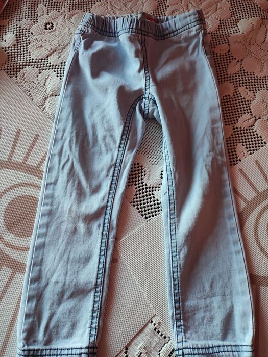 Spodnie dżinsowe na 92/98cm