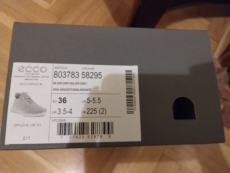 Ecco Zipflex w kolorze szarym dla kobiet r36.5