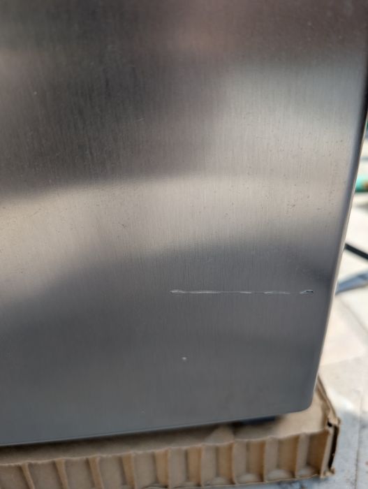 Frigorífico Combinado Indesit - No Frost - 188,8 cm - 320 L - Inox - Novo c/garantia