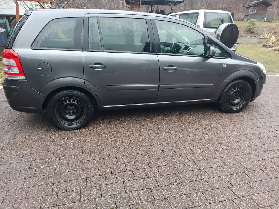 Opel Zafira 1.8 benzyna