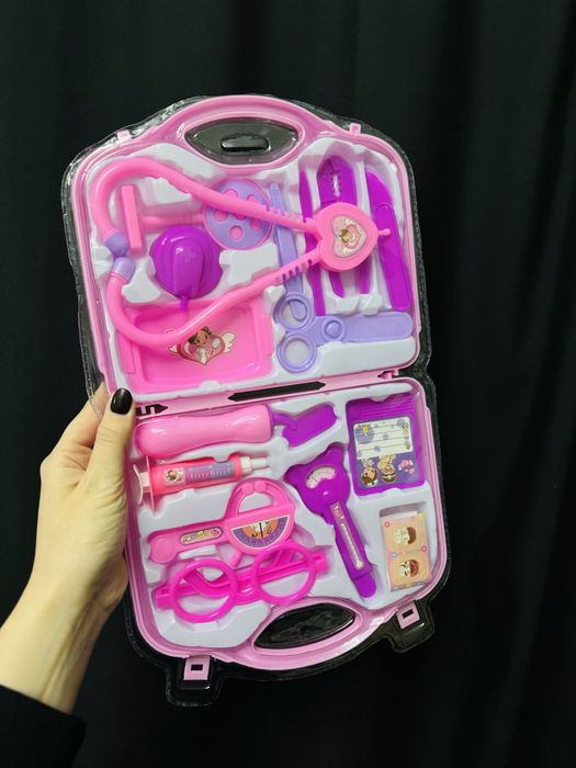 Набір дитячий чемоданчик лікаря