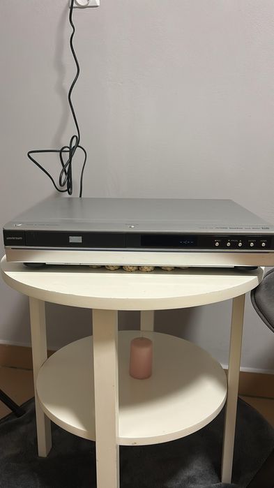 Nagrywarka DVD  z HDD universum