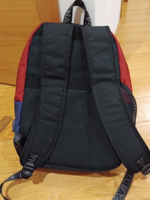 Mochila Nasa como nova