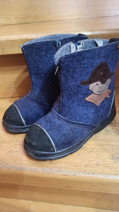 Продам валянки Котофей