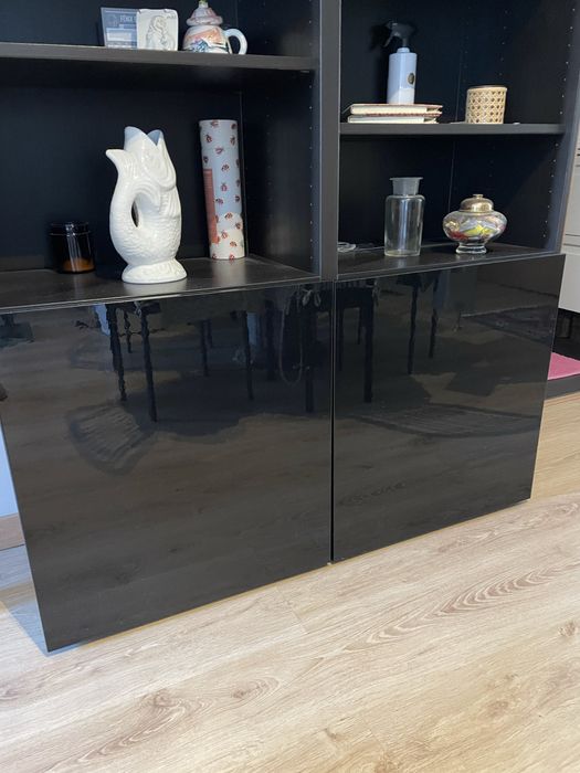 Movel de arrumacao castanho escuro