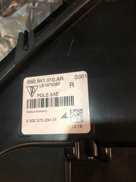 Фара правая Porsche Macan 2019 2020 года, светодиодная