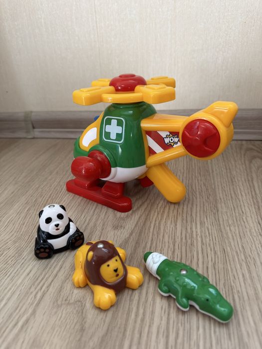 Іграшка гвинтокрил вертоліт Harry Wow toys  з фігурками