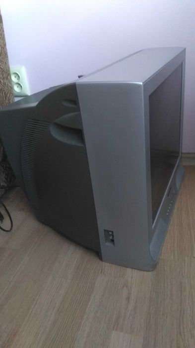 Телевізор Самсунг у доброму стані