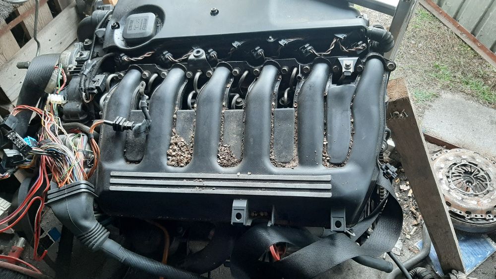 kolektor ssący klapy e39 e60 e90 2,5 3,0d