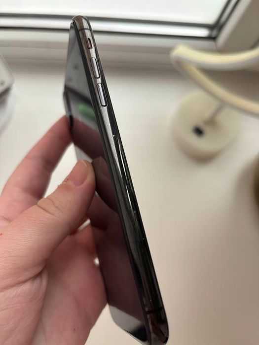 iPhone X Space Grey 256 ГБ (ремонт / на запчастини)