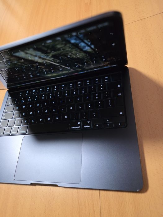 Macbook Air 13.6 M4 16GB/512GB 10 cores