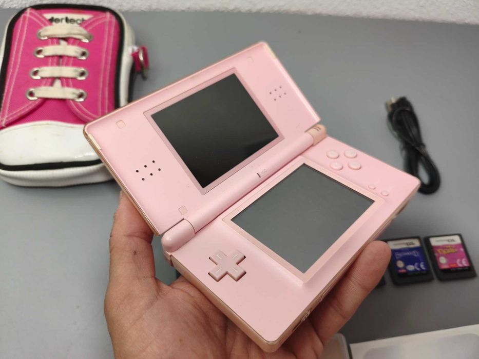 Nintendo DS Rosa + Jogos