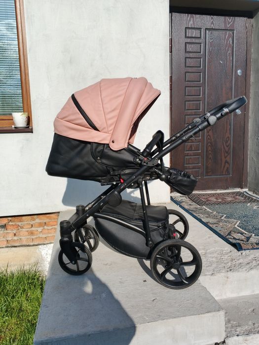 Продам дитячу коляску