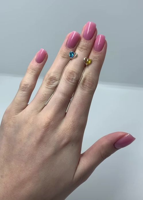 Дуже красиві, різні, срібні сережки - протяжки