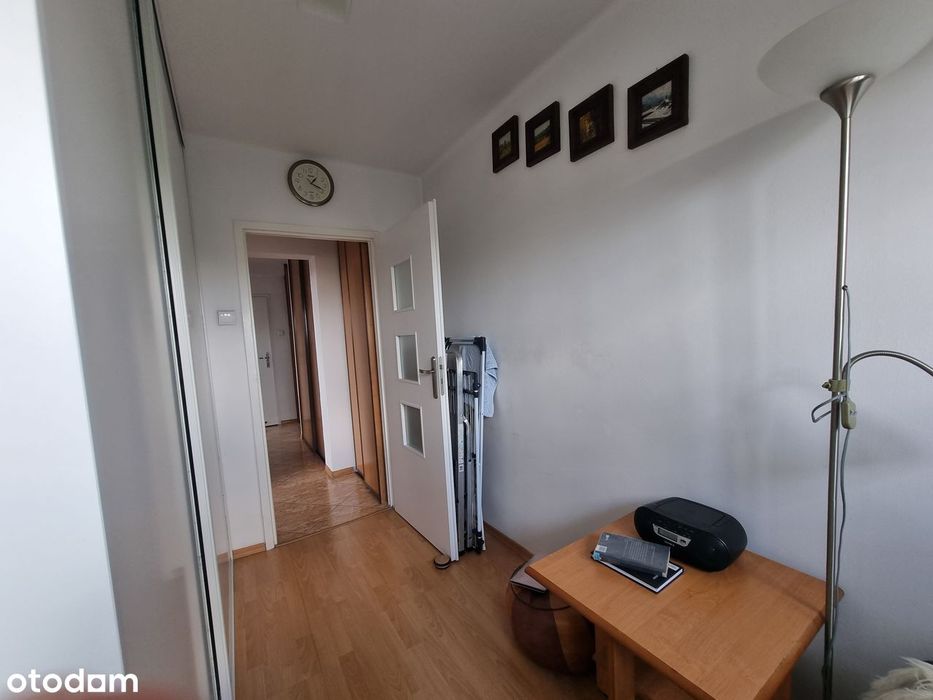 REZERWACJA - Przestronne mieszkanie z balkonem w Dąbrowie + Garaż.