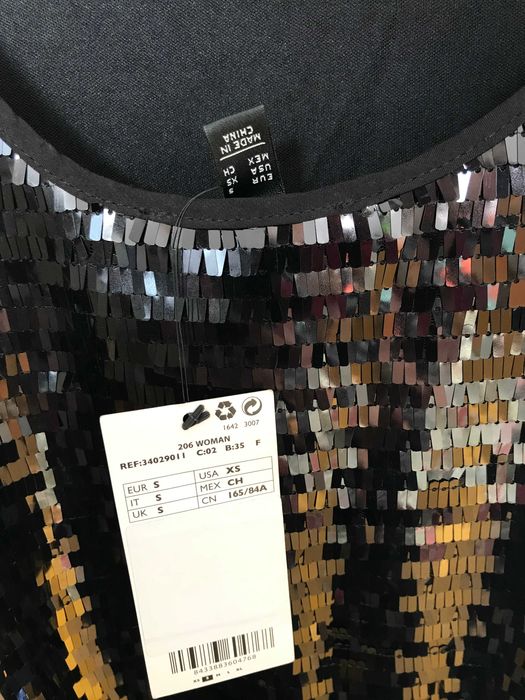 Czarny komplet z jetów na wieczorowe wyjście