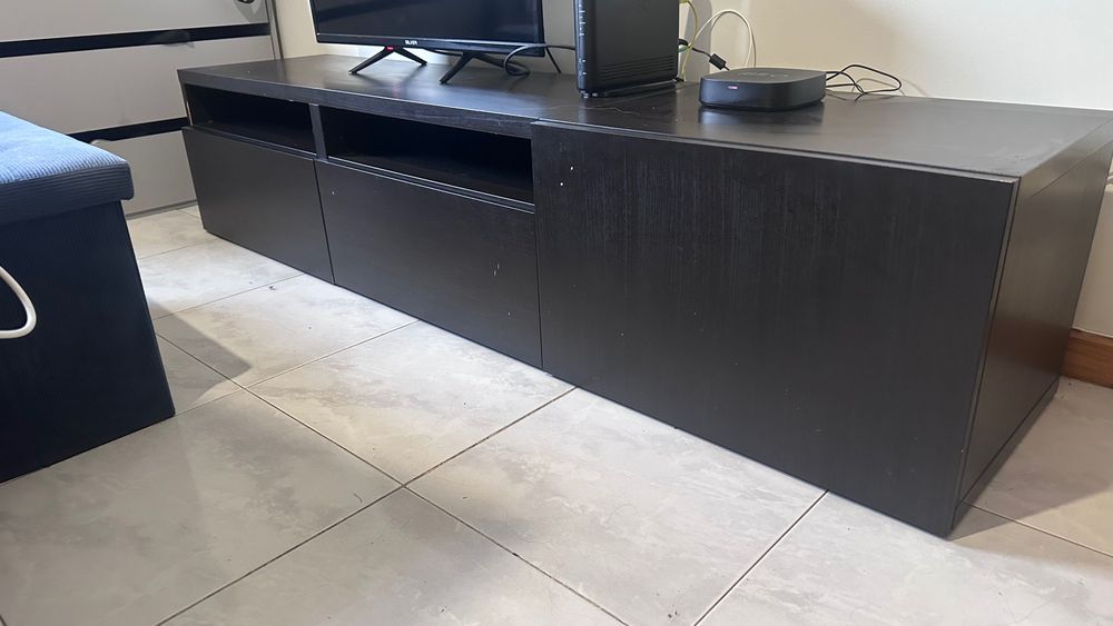 Estante rack para tv preto