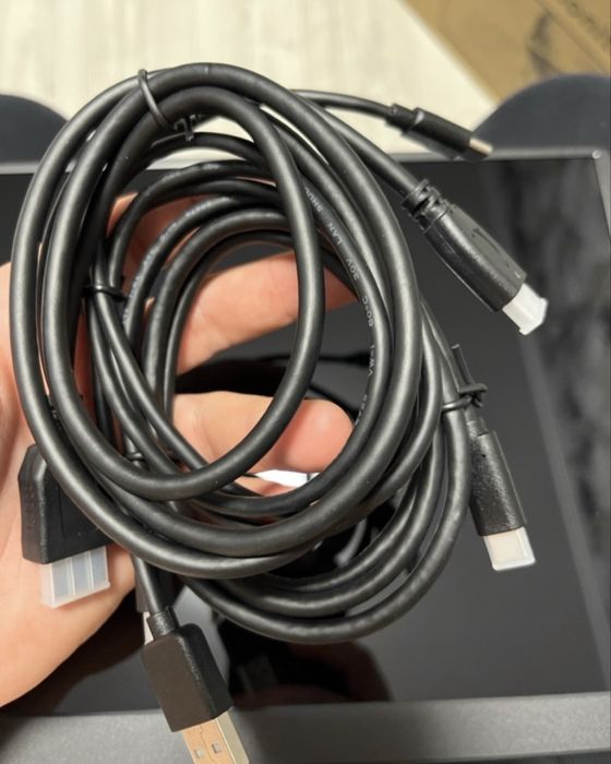 Портативний монітор Zsus 14 “2K 60 ГЦ з повним комплектом кабелів