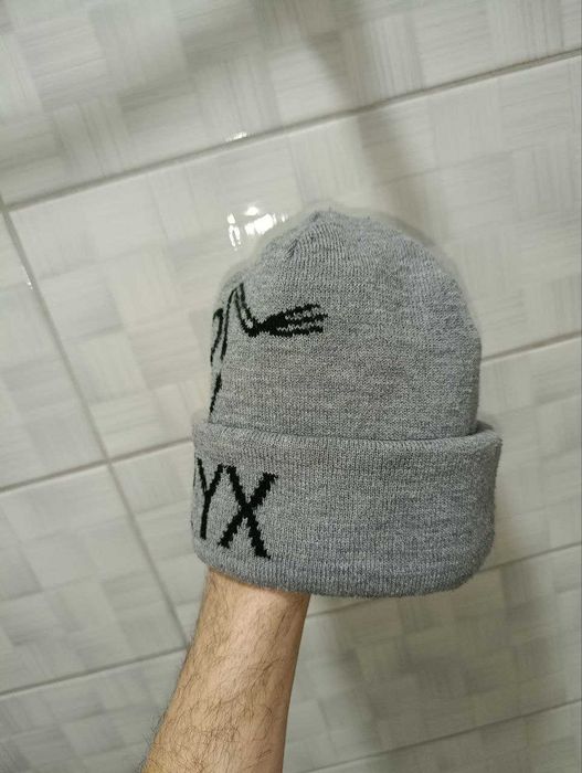 шапка-бини Arc'teryx Bird Word Toque.