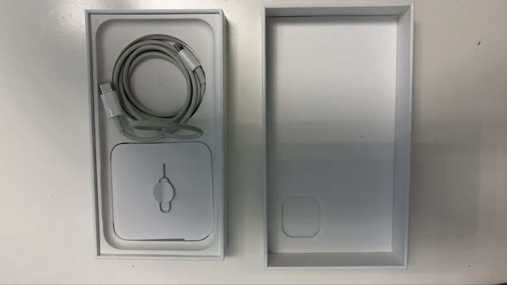 iPhone 11 64GB Czarny | Bateria 83%