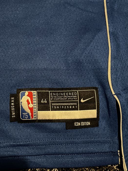 Portes grátis - Camisola NBA Irving Dallas M