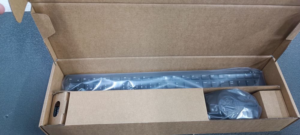 Conjunto Teclado + Rato Dell, Wireless NOVO