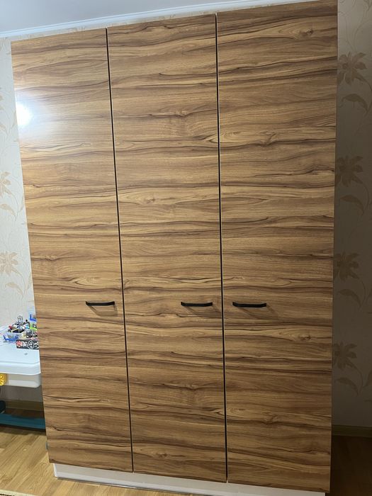 Продам меблі б/у  в ідеальному стані