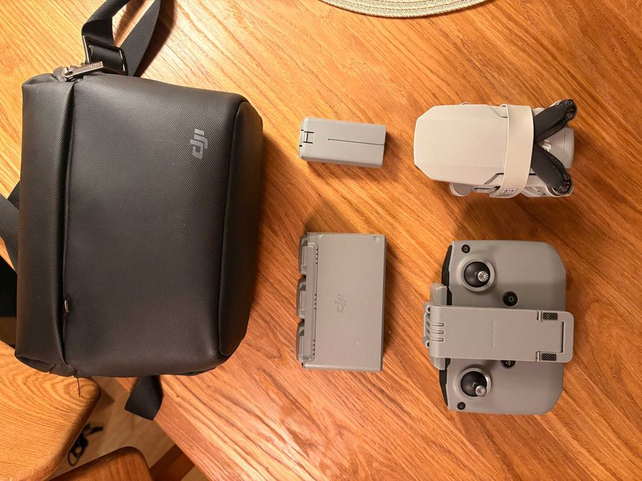Dron DJI Mini2 Fly More combo