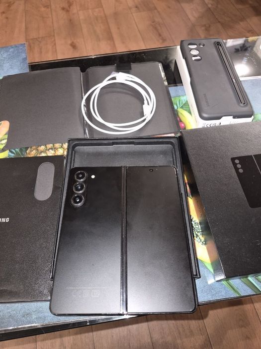 Samsung galaxy fold 5/512gb