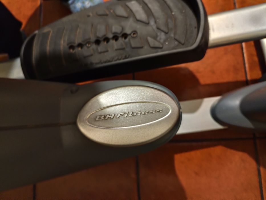 Vendo elíptica bh fitness