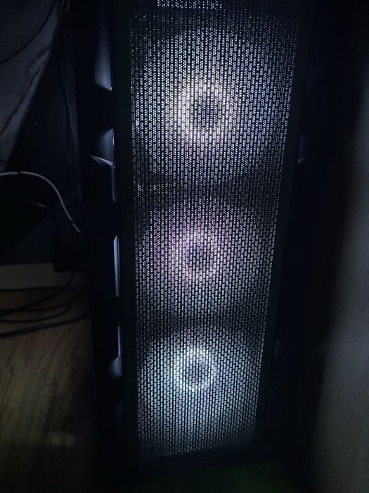 PC Gamingowy Ryzen 7 9800x3D RTX 5070TI 64GB DDR5 3TB M2 SSD GWARANCJA